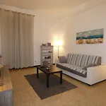 Апартаменты Down Town Cesar *