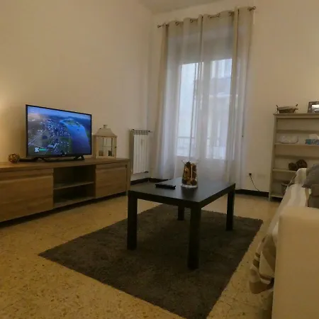 Down Town Cesar Apartamento La Spezia